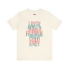 Tshirt natural con texto turquesa y rosa con los nombres de los grandes de la salsa: Lavoe, Maelo, Frankie, Cheo, Andy.