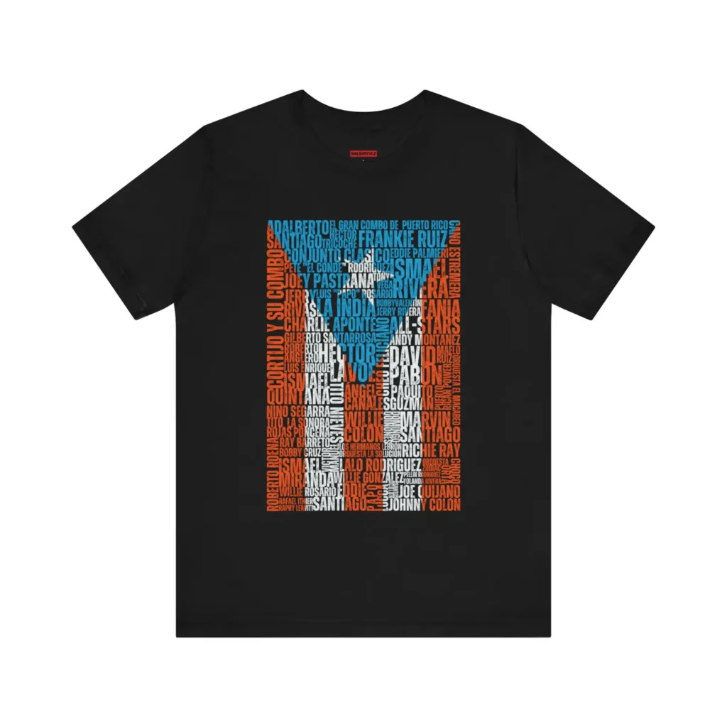 Tshirt negro con los nombres de los salseros boricuas y orquestas de salsa de Puerto Rico conformando la bandera de Puerto Rico.