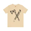 Tshirt crema con un hacha y machete, con las caras de Willie Colon y Hector Lavoe y la bandera y el mapa de Puerto Rico.